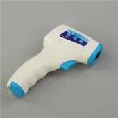 A pistola de temperatura da testa